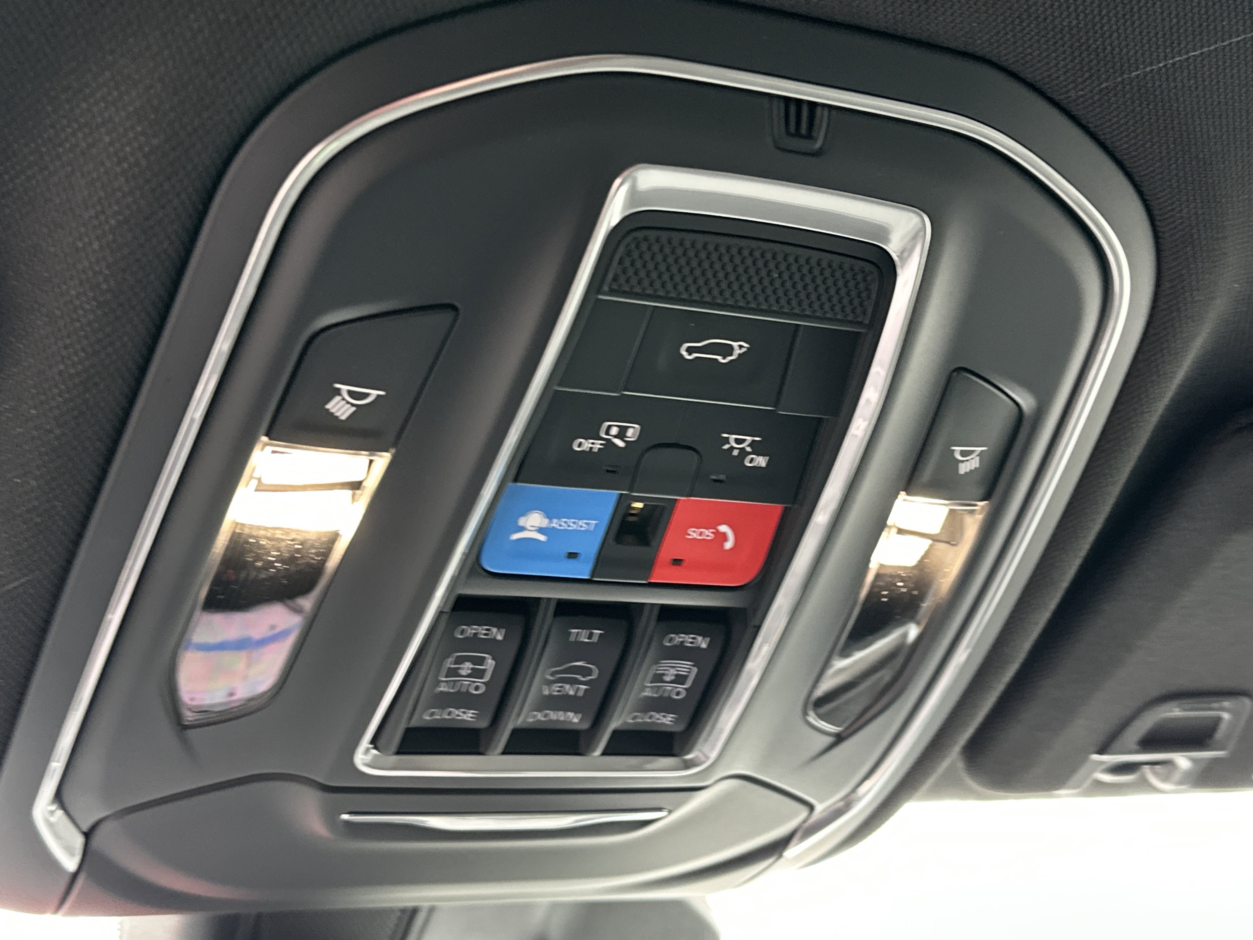 New 2026 Jeep Grand Cherokee Limited w/ Limited Altitude Package image 13