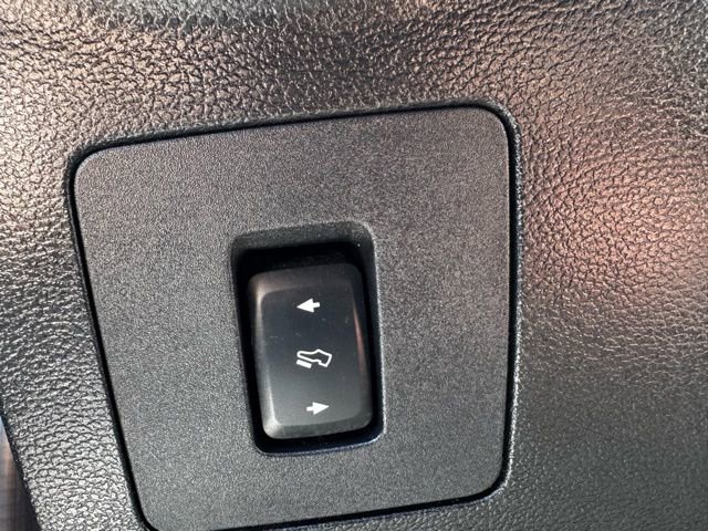 Used 2017 Ford F150 Lariat w/ Equipment Group 502A Luxury image 18