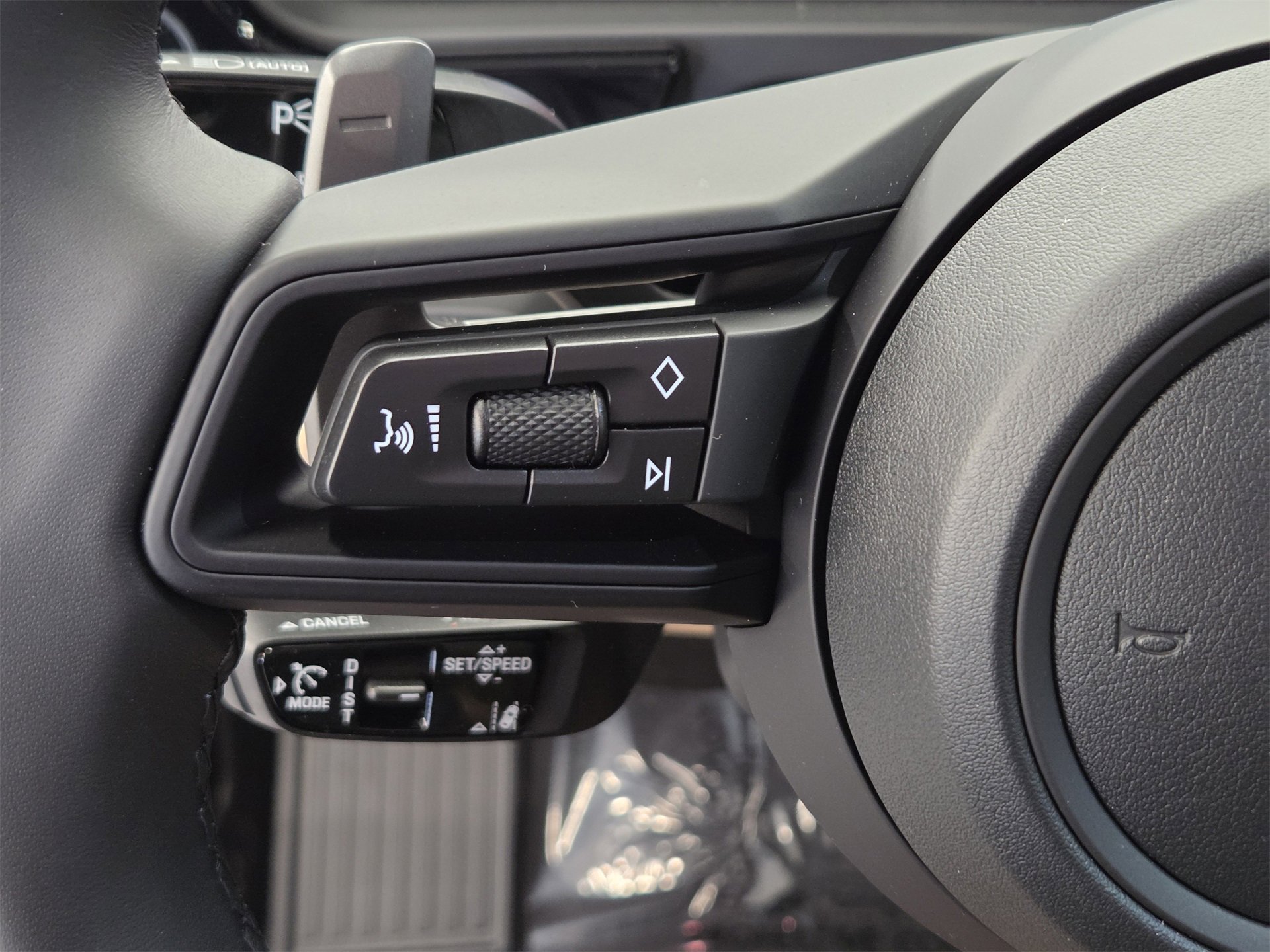 New 2026 Porsche Cayenne Coupe image 17