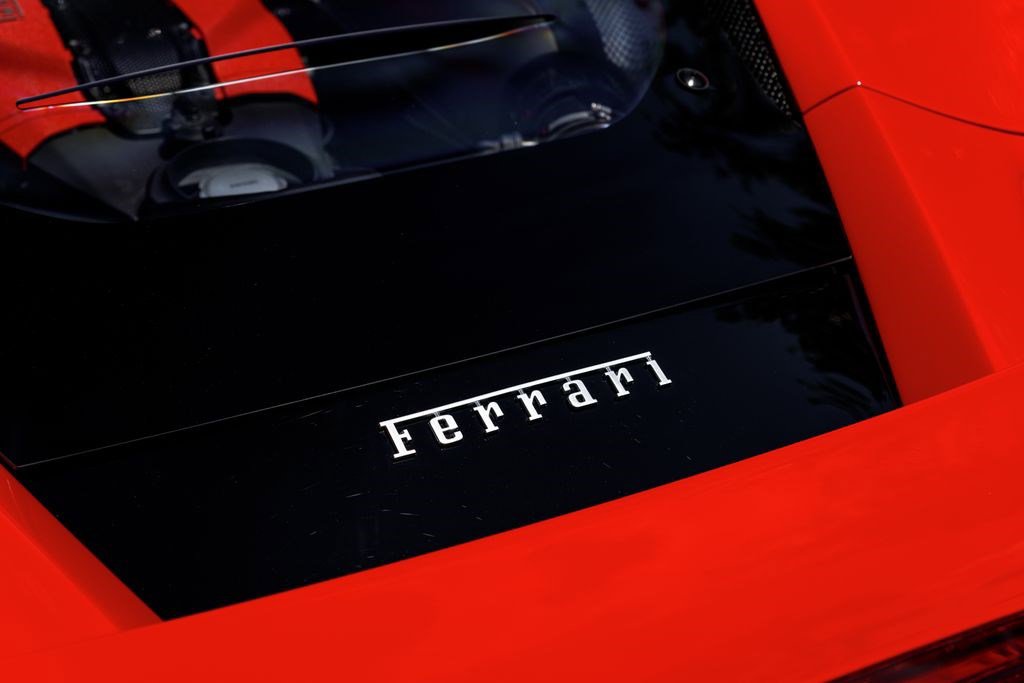 Used 2022 Ferrari F8 Tributo RWD image 37