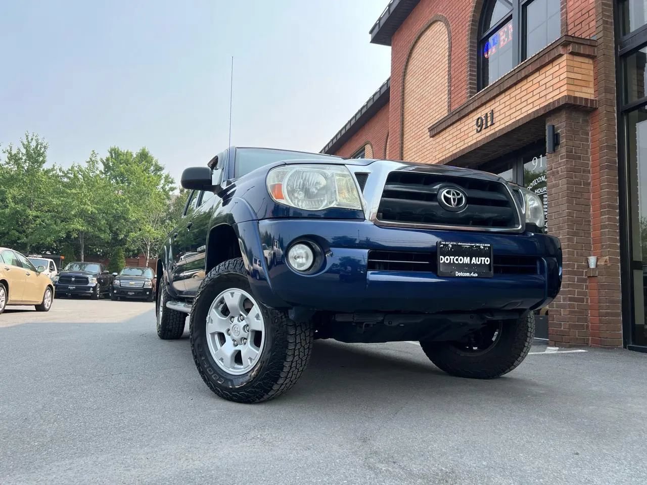 Used 2007 Toyota Tacoma 4x4 Double Cab w/ SR5 Pkg #2 image 16