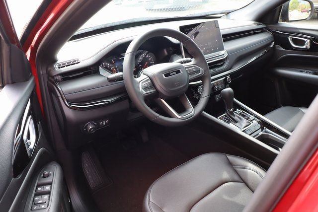 New 2026 Jeep Compass Limited image 11