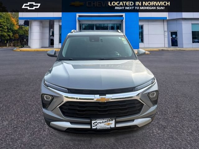Certified 2025 Chevrolet TrailBlazer LT w/ Convenience Package AWD/4WD image 2
