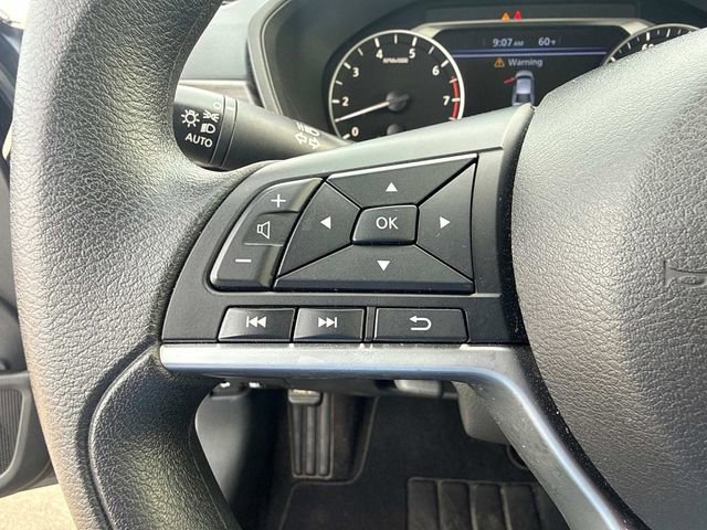 Used 2025 Nissan Altima 2.5 SV image 29