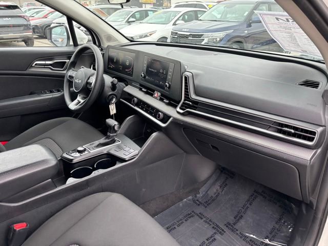Certified 2024 Kia Sportage LX image 23