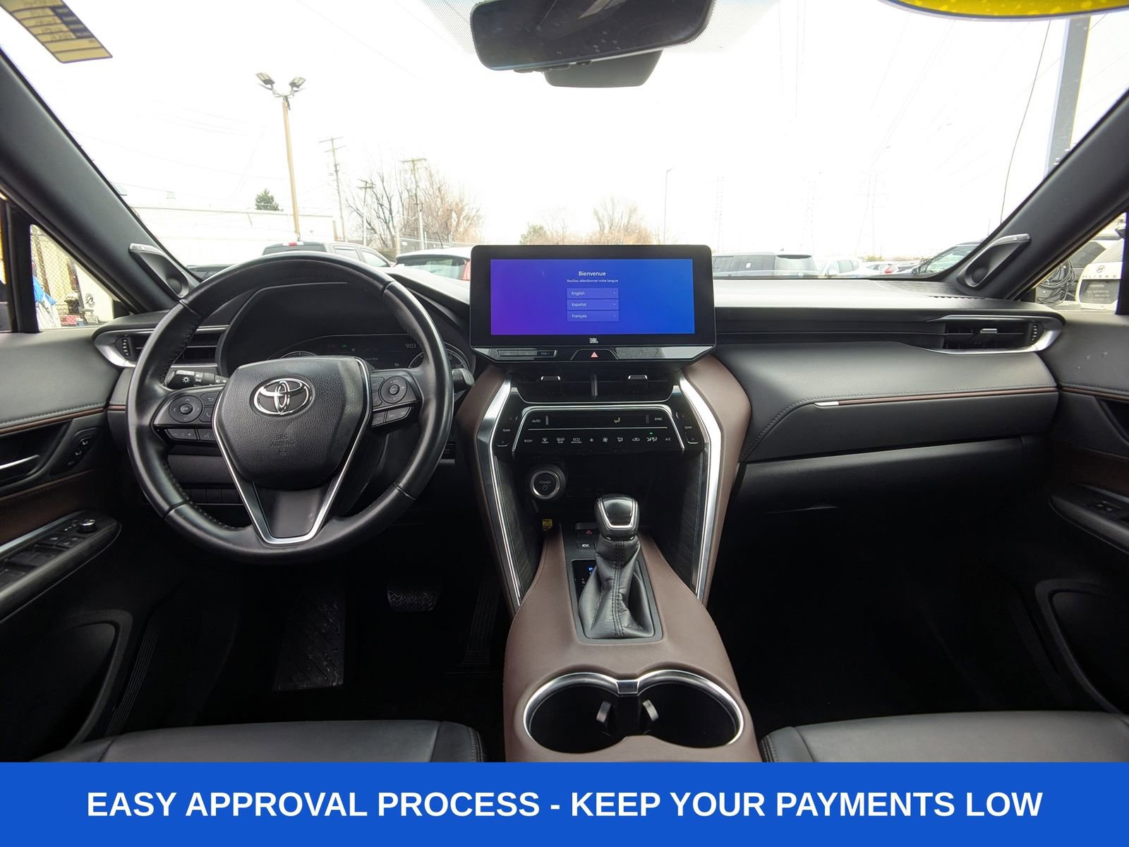 Used 2023 Toyota Venza XLE AWD/4WD image 17