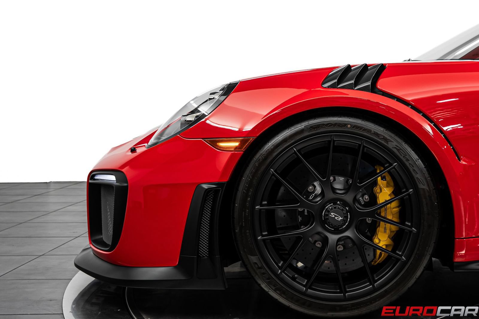 Used 2018 Porsche 911 GT2 RS RWD image 17