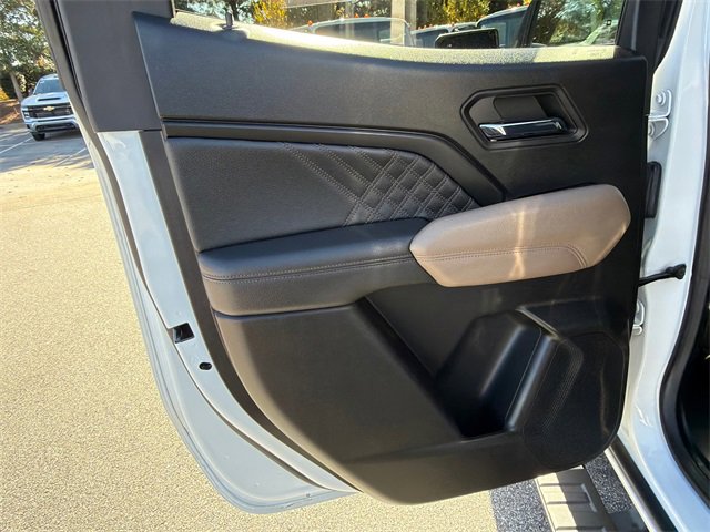 Certified 2024 GMC Canyon Denali image 21