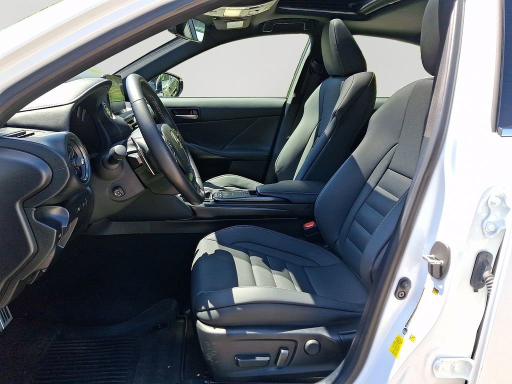 Used 2023 Lexus IS 350 F Sport w/ Memory Package AWD/4WD image 14