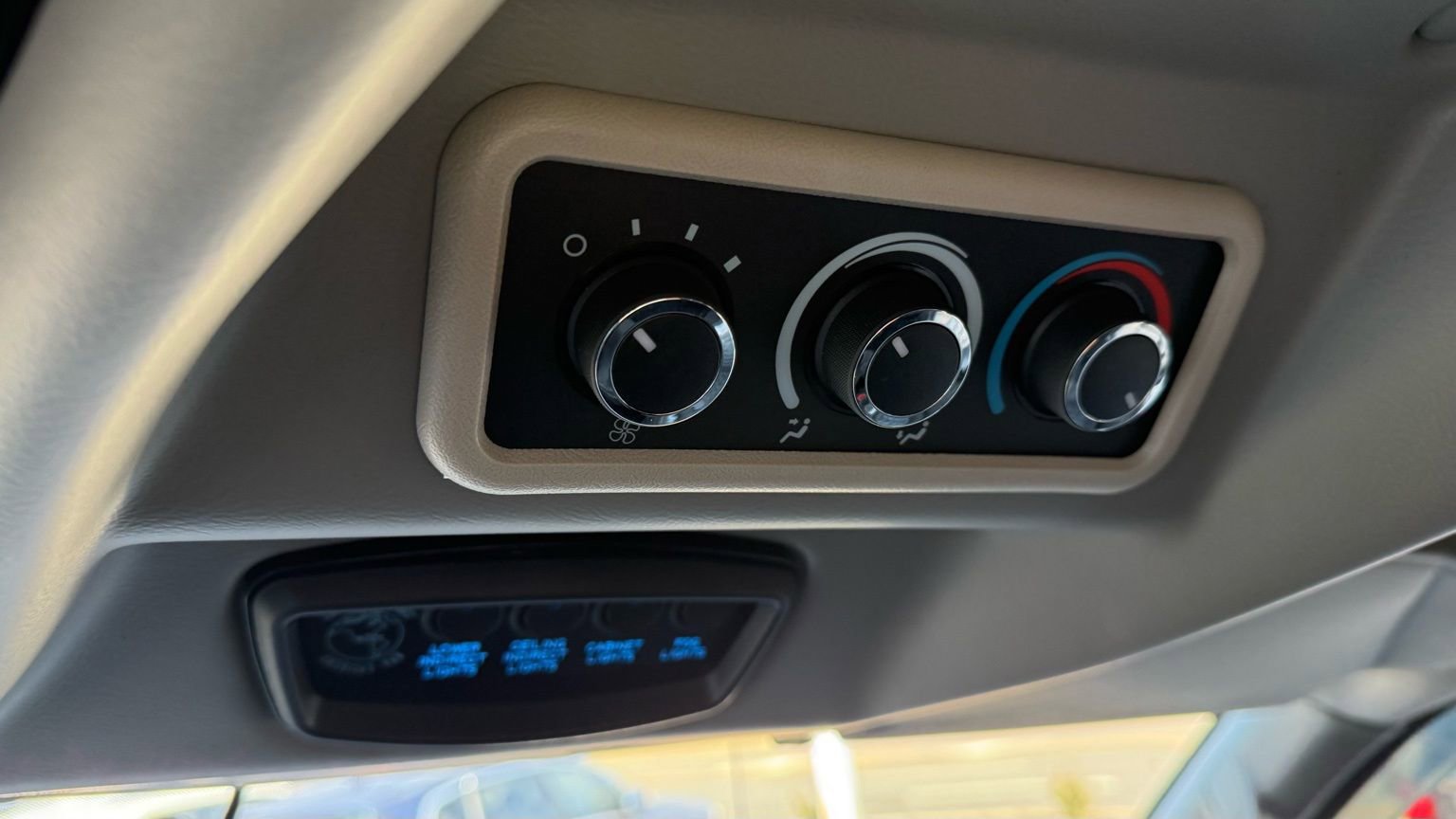 Used 2023 Chevrolet Express 2500 image 50