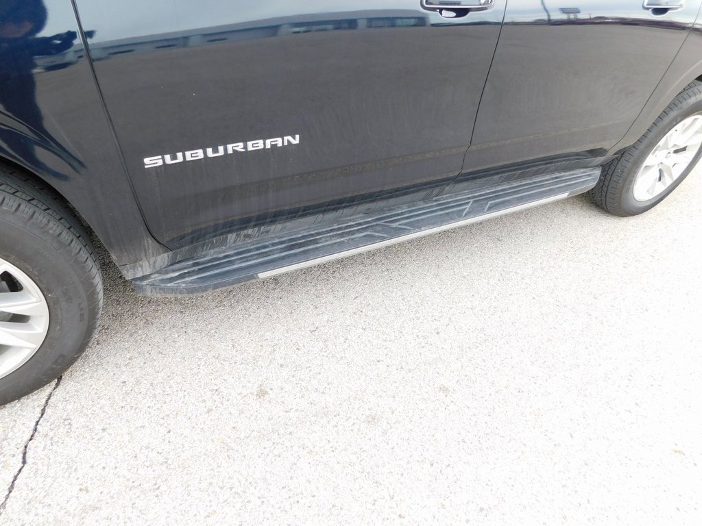 Certified 2023 Chevrolet Suburban Premier image 12