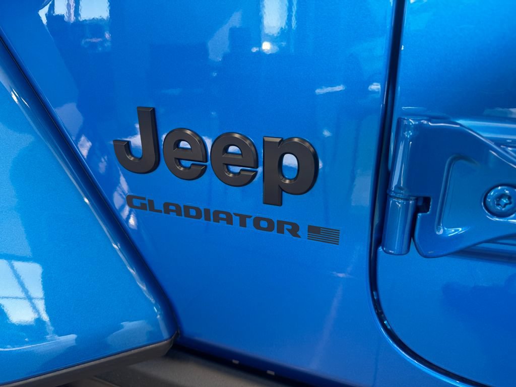 New 2026 Jeep Gladiator Rubicon w/ Whitecap Package AWD/4WD image 26