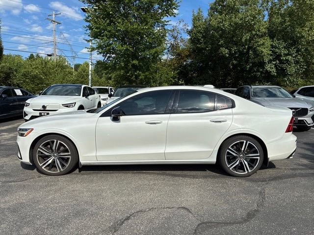 Used 2019 Volvo S60 T6 R-Design AWD/4WD image 2