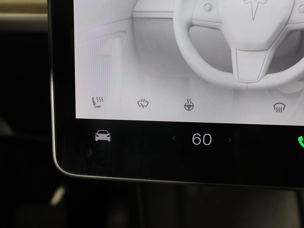 Used 2022 Tesla Model Y Long Range AWD/4WD image 46