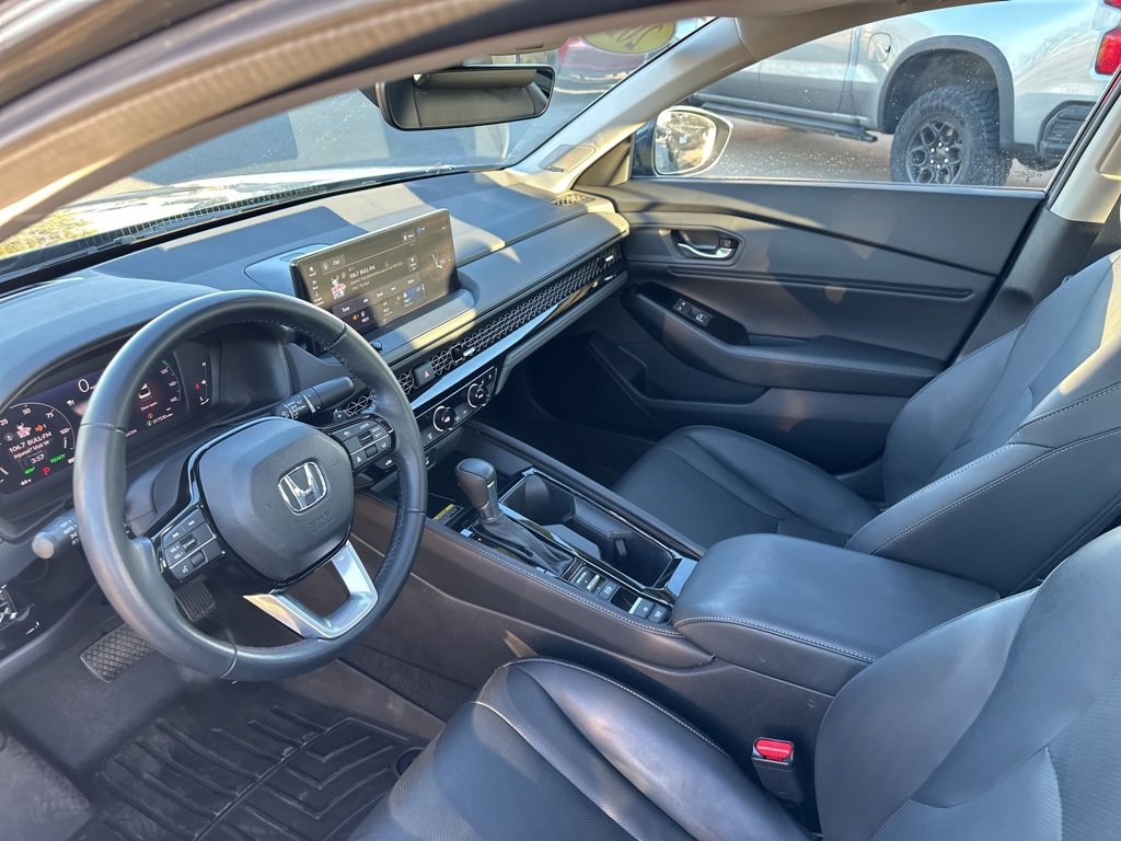Used 2023 Honda Accord Touring image 13