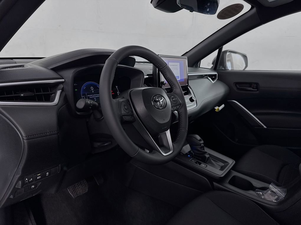 New 2026 Toyota Corolla Cross SE image 11
