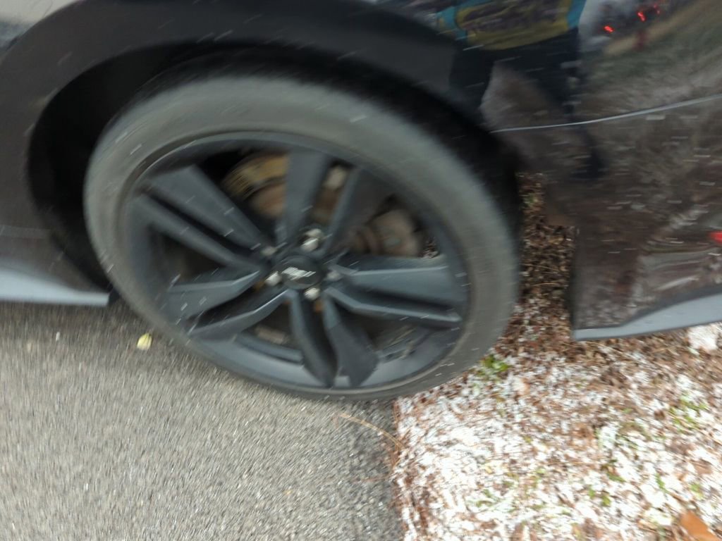 Used 2017 Ford Mustang Premium w/ Ecoboost Performance Package image 5