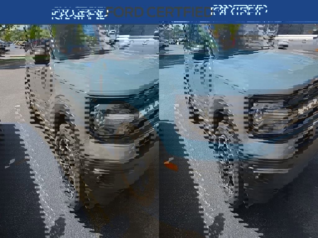 Used 2021 Ford Bronco Sport Outer Banks w/ Outer Banks Package (96D) image 3