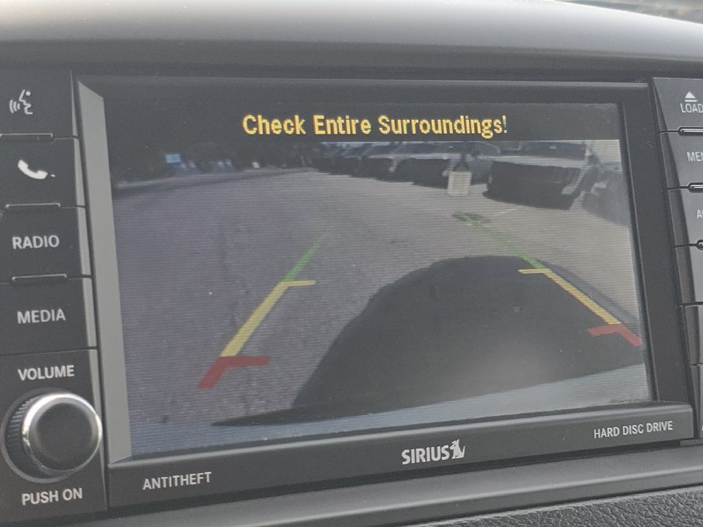 Used 2017 Dodge Grand Caravan SE FWD image 26