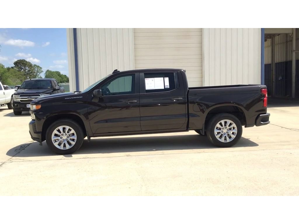 Used 2020 Chevrolet Silverado 1500 Custom w/ Custom Value Package image 5