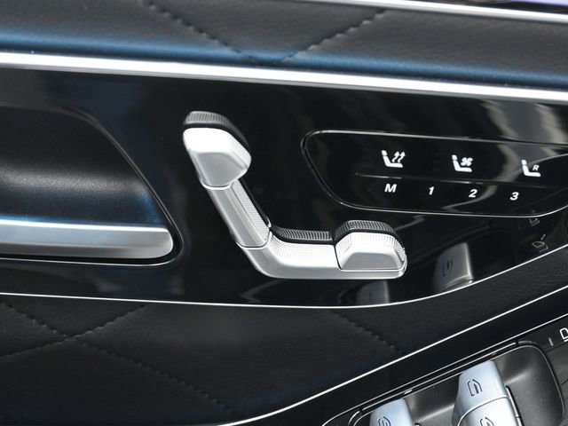 New 2025 Mercedes-Benz S 580 4MATIC Sedan image 21