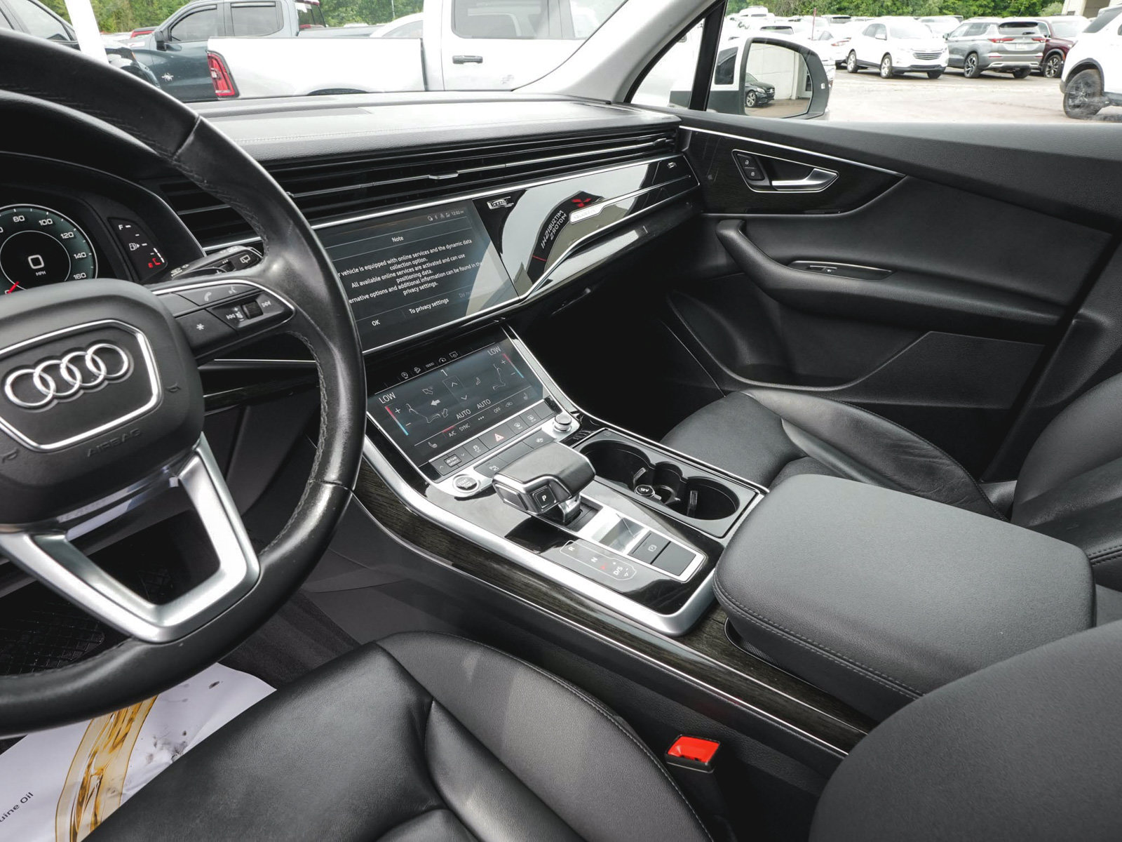 Used 2023 Audi Q7 3.0T Premium w/ Convenience Package AWD/4WD image 31
