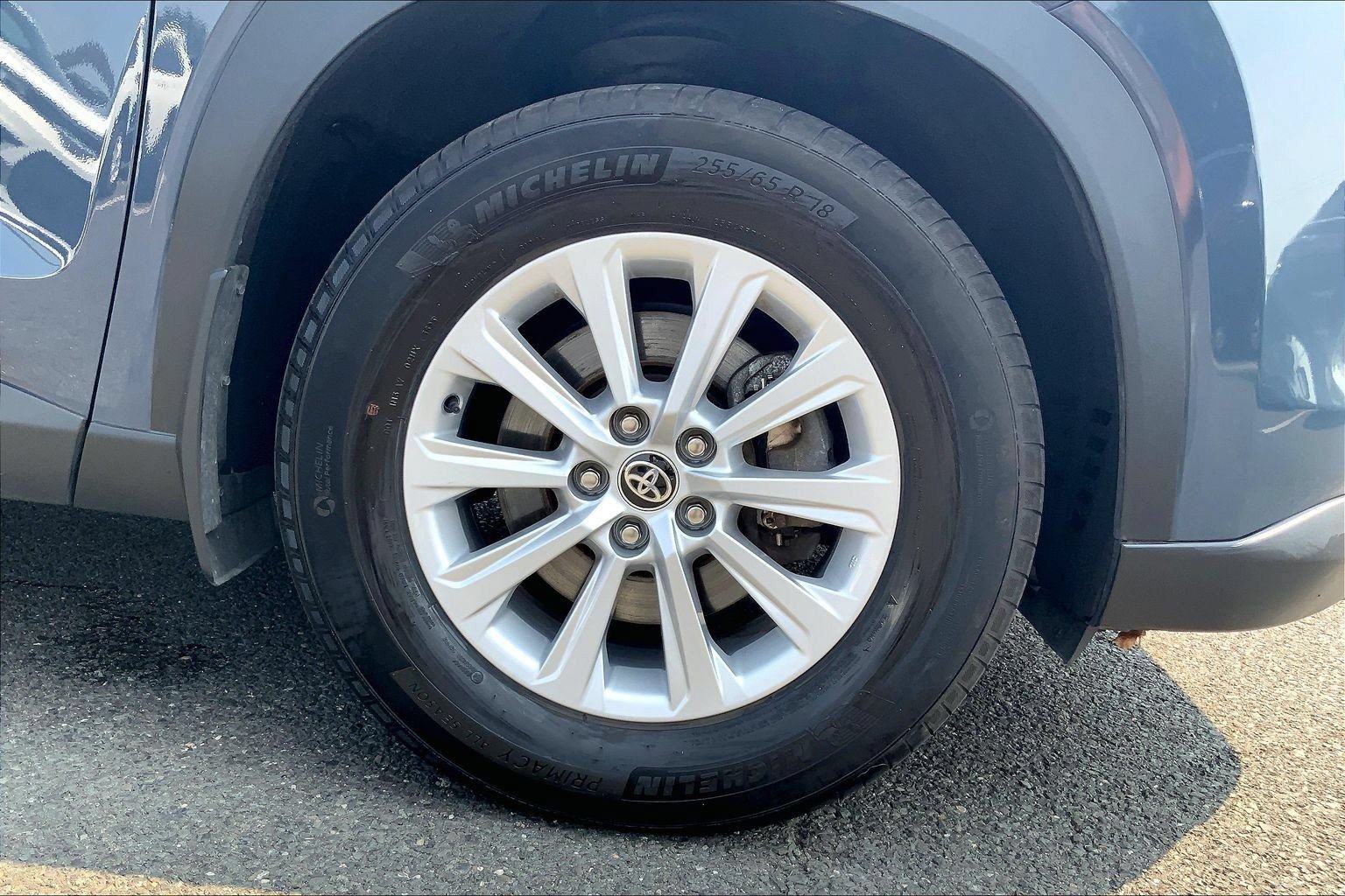Used 2024 Toyota Grand Highlander AWD image 10