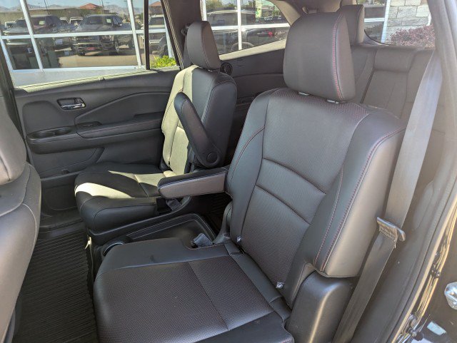 Used 2021 Honda Pilot Black Edition image 26