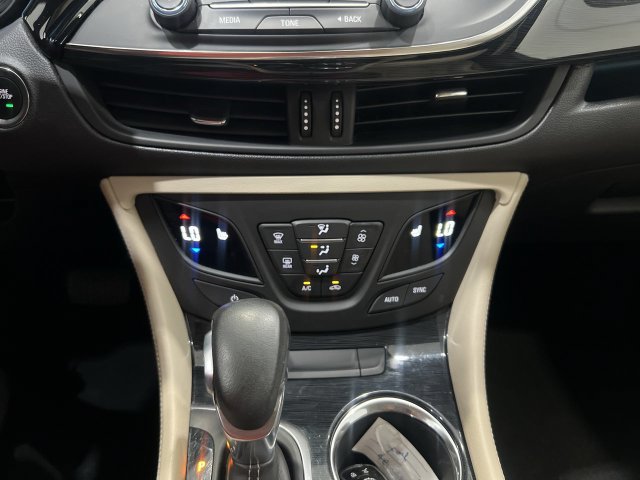 Used 2017 Buick Envision Essence FWD image 17