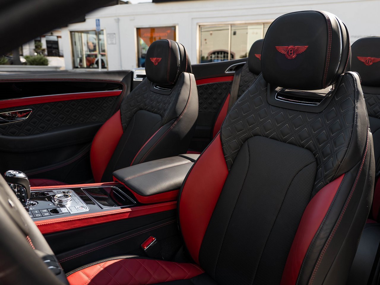 Used 2023 Bentley Continental GT Mulliner image 8