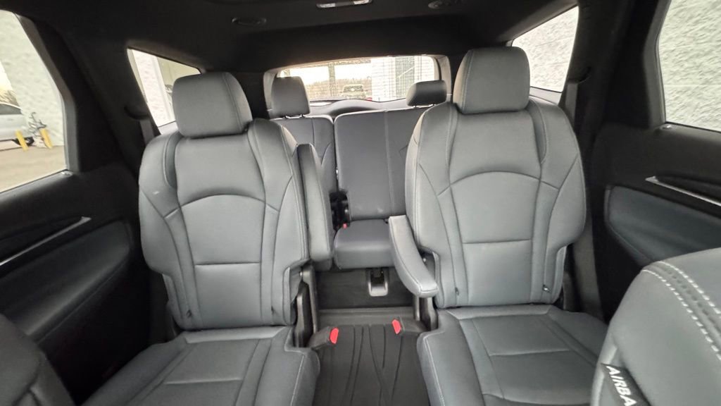 Used 2023 Buick Enclave Essence w/ Experience Buick Package image 29