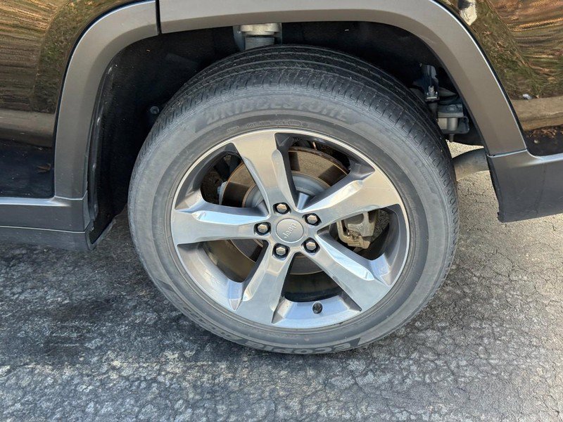 Used 2021 Jeep Grand Cherokee L Limited w/ Luxury Tech Group II image 5