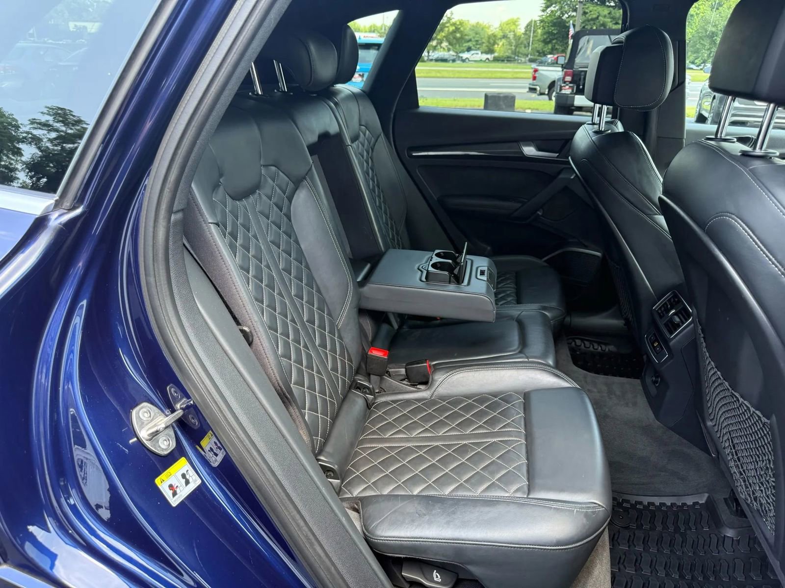 Used 2018 Audi SQ5 Premium Plus w/ Navigation Package image 37