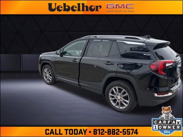 Used 2024 GMC Terrain SLT AWD/4WD image 7