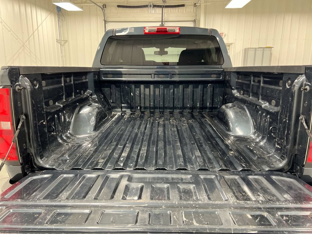 Used 2020 Chevrolet Colorado LT RWD image 23