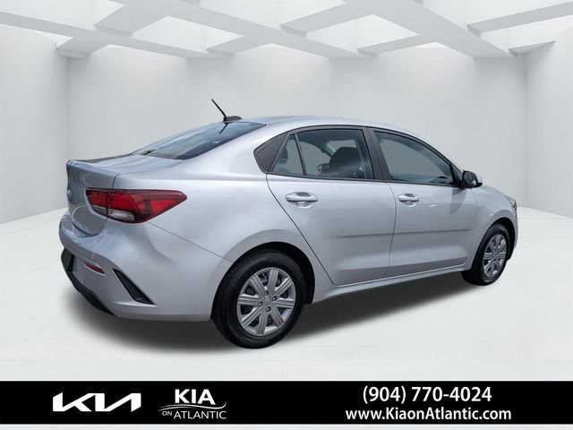 Used 2023 Kia Rio S image 3
