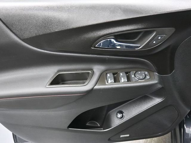 Used 2022 Chevrolet Equinox RS w/ RS Leather Package image 13