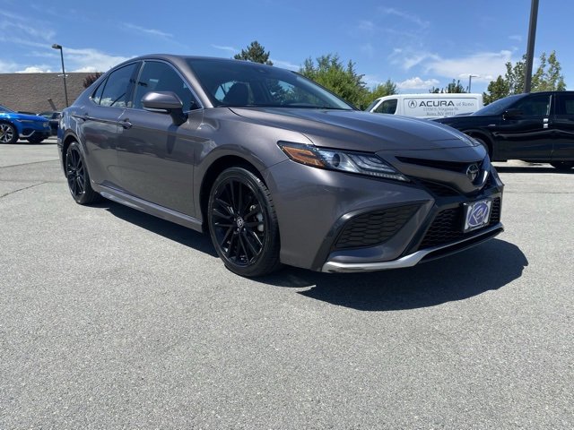 Used 2023 Toyota Camry XSE image 9