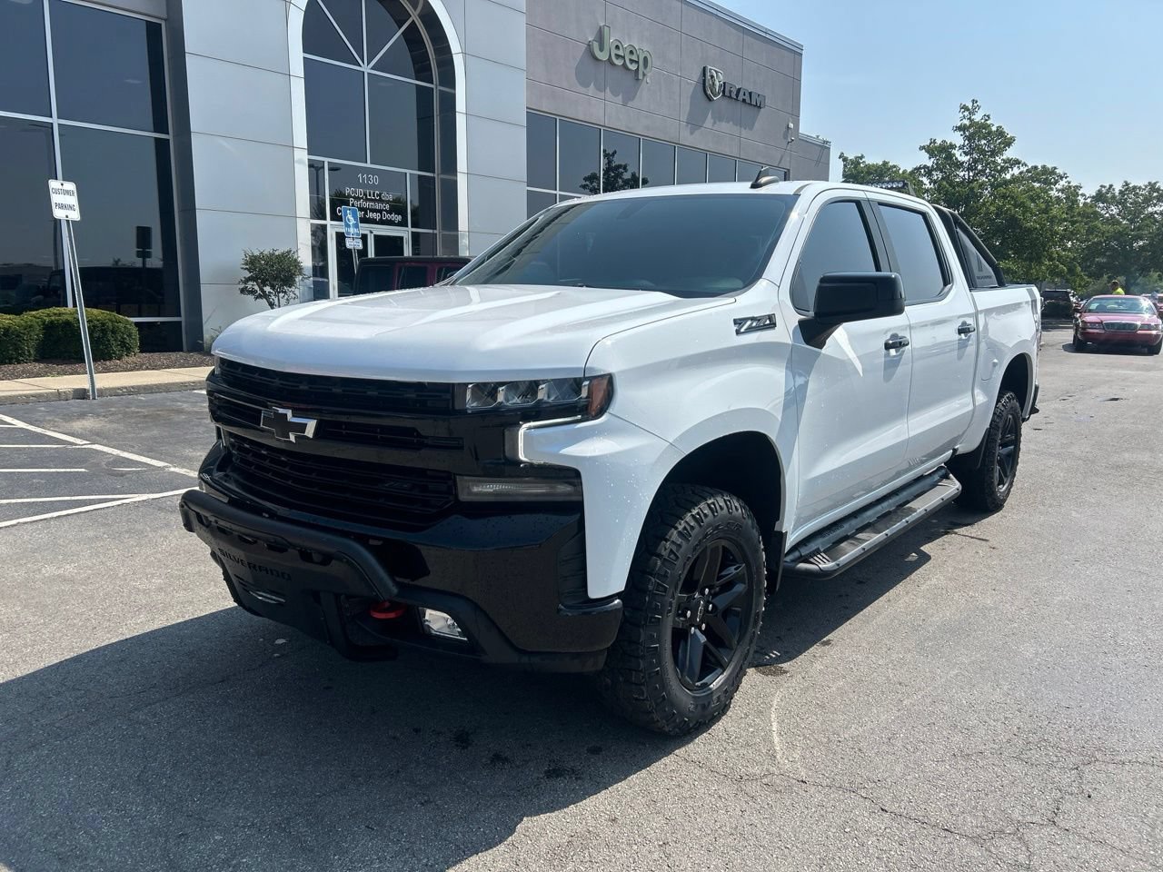 Used 2021 Chevrolet Silverado 1500 LT Trail Boss w/ Convenience Package II AWD/4WD image 7