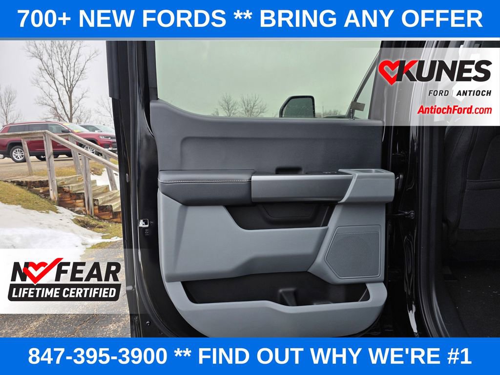 New 2026 Ford F350 XLT image 30