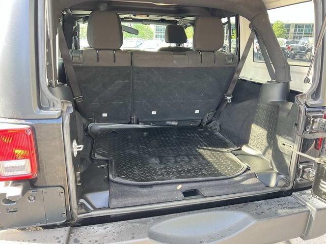 Used 2016 Jeep Wrangler Unlimited Sport w/ Quick Order Package 24S AWD/4WD image 11