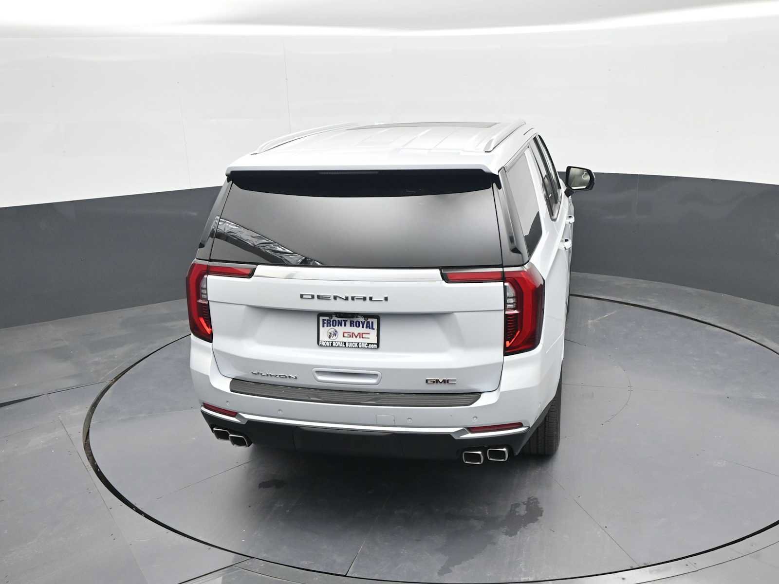 New 2027 GMC Yukon Denali w/ Denali Reserve Package AWD/4WD image 14