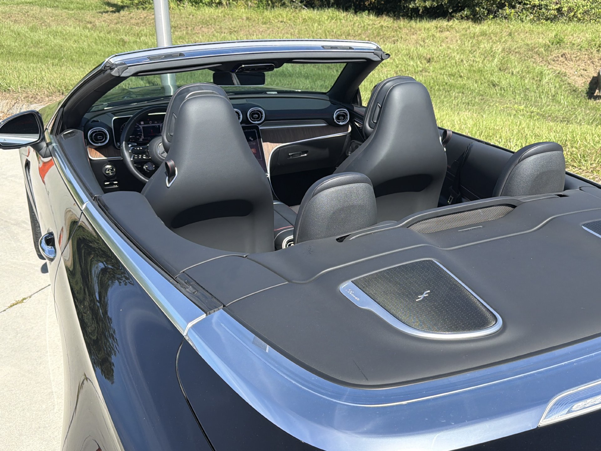 Used 2025 Mercedes-Benz CLE 53 AMG 4MATIC Cabriolet image 34
