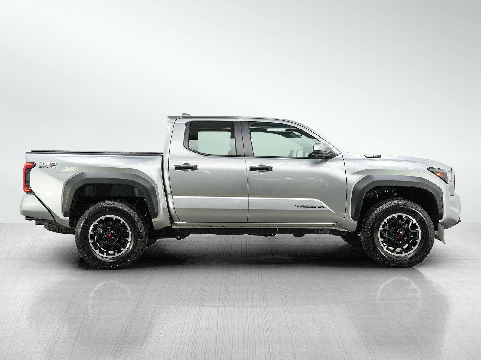 Used 2026 Toyota Tacoma TRD Off-Road AWD/4WD image 6