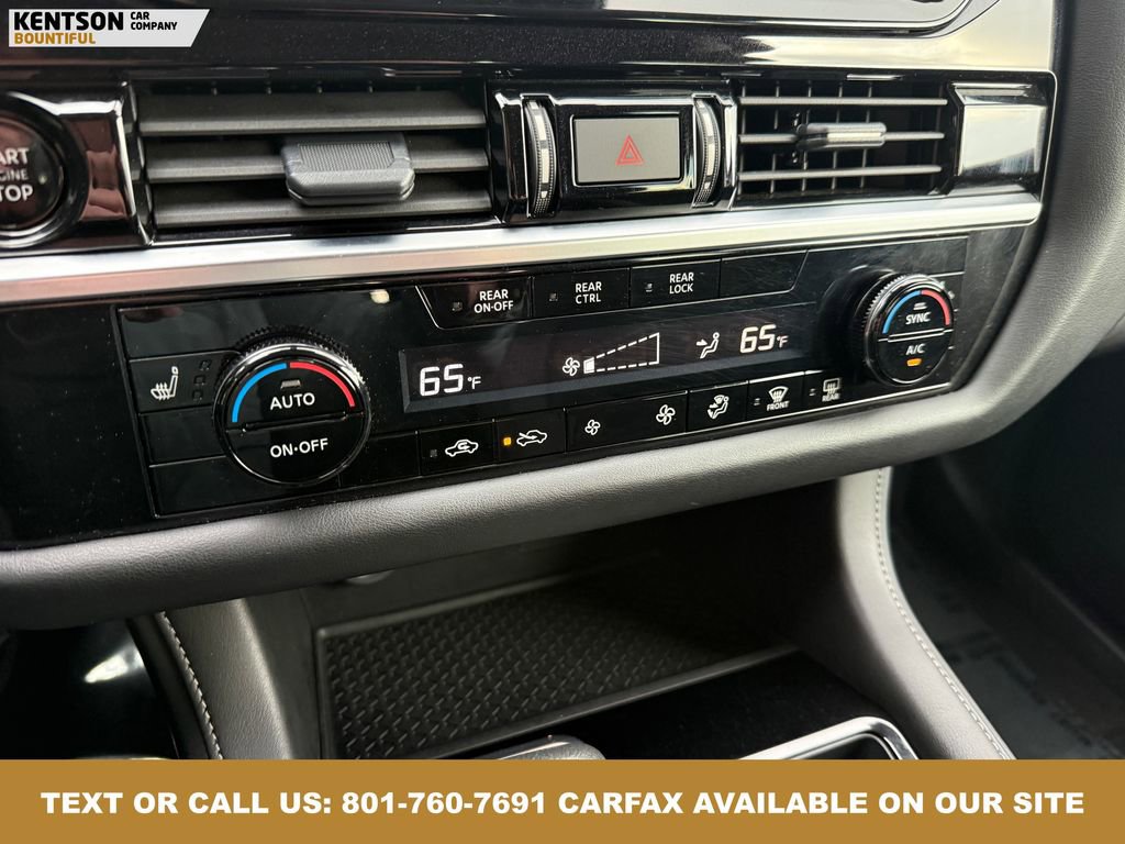 Used 2025 Nissan Pathfinder SV image 28