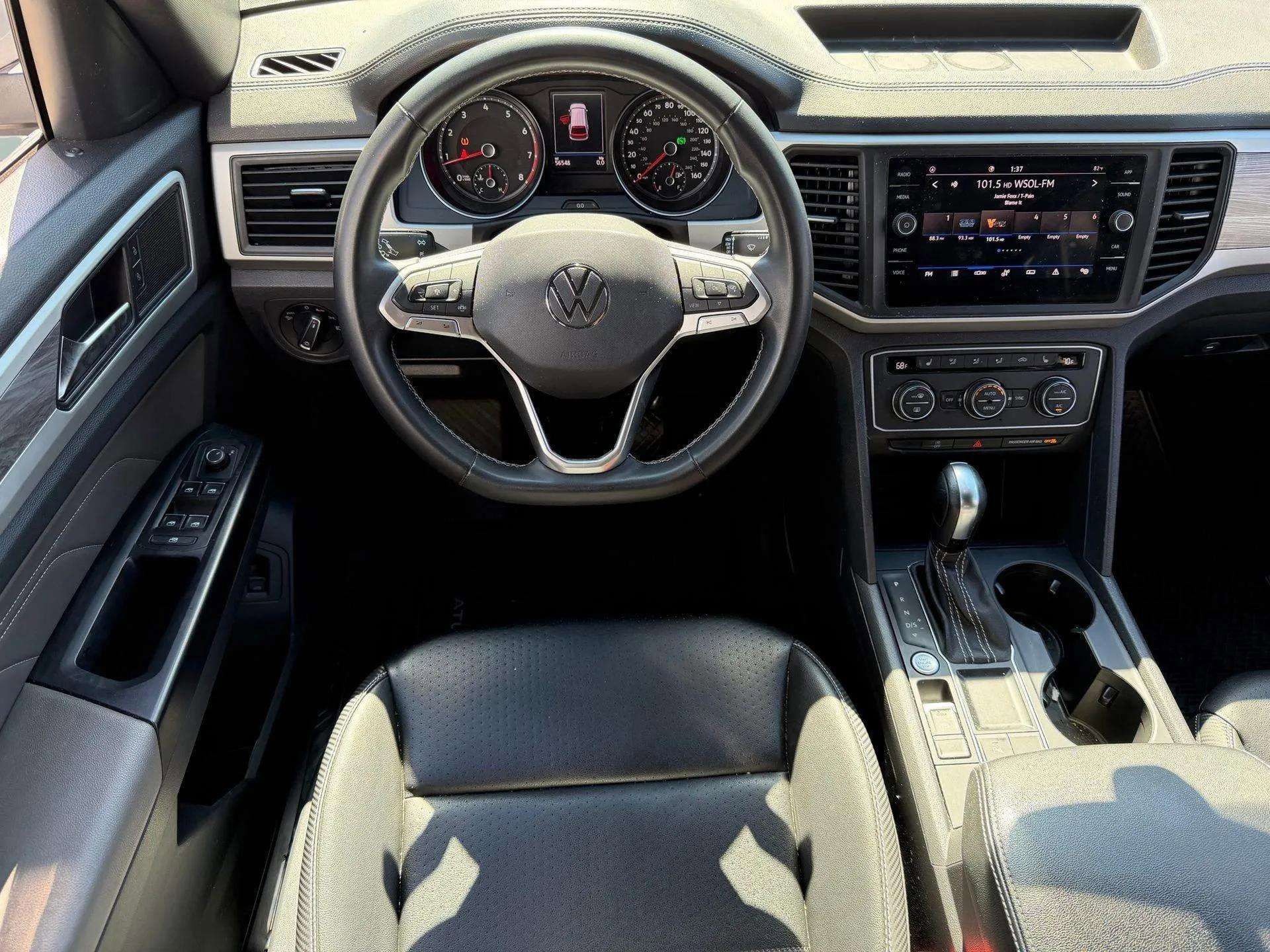 Used 2021 Volkswagen Atlas Cross Sport SE image 16