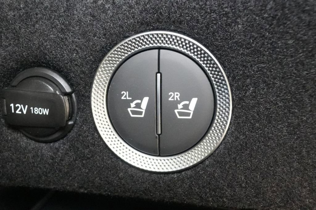 New 2025 Genesis GV80 2.5T Select image 35