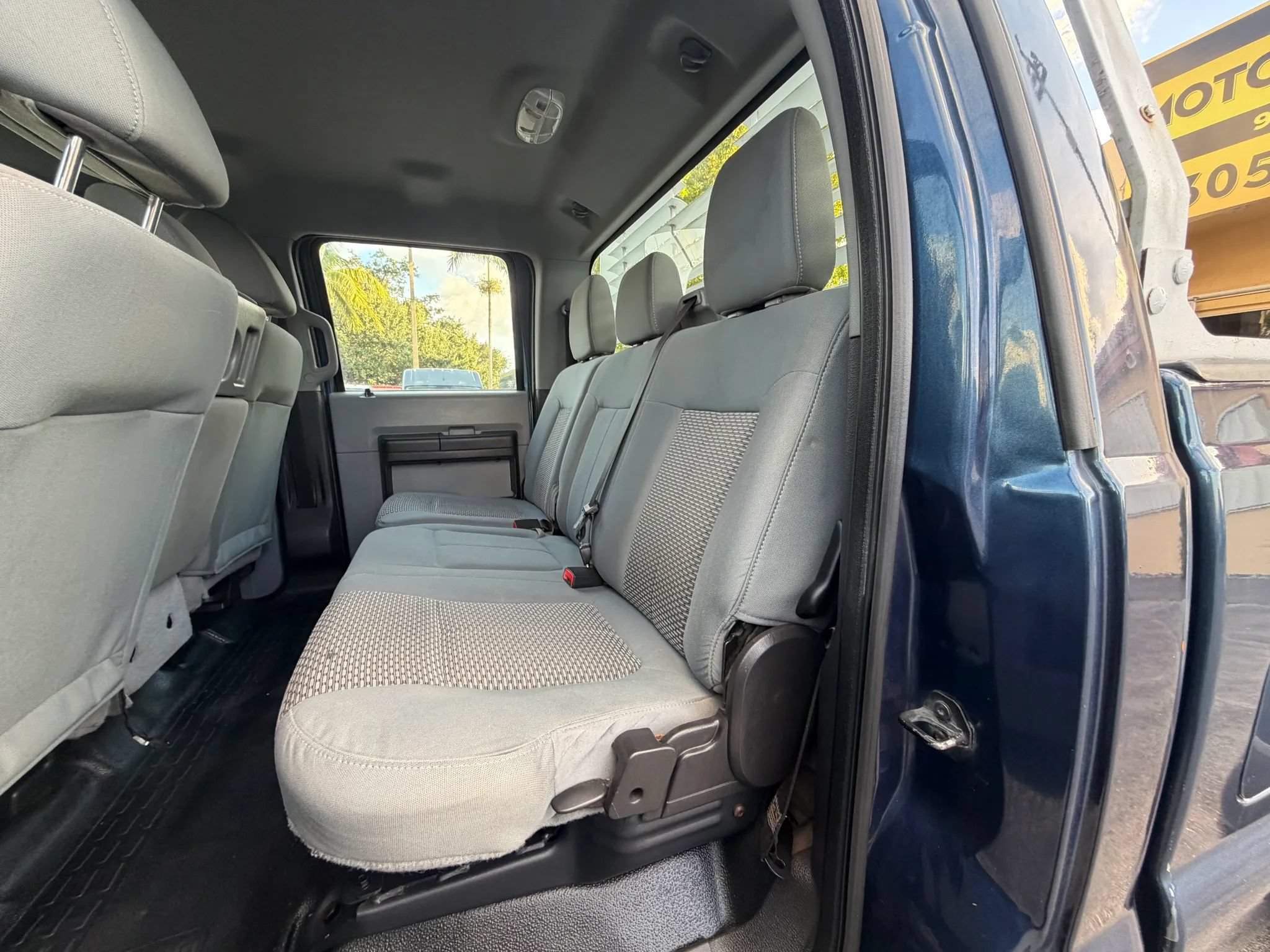 Used 2015 Ford F350 4x4 Crew Cab DRW Super Duty w/ Power Equipment Group image 15