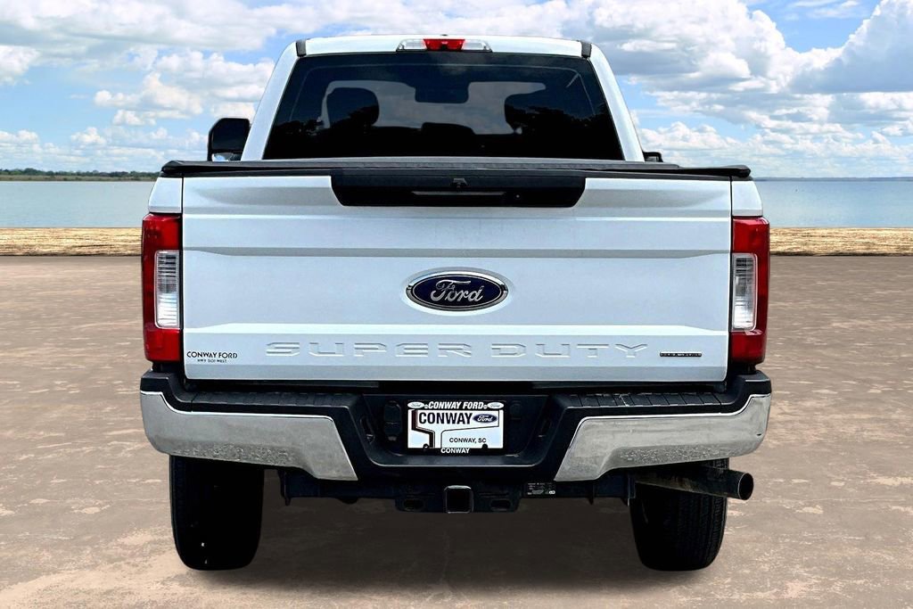 Used 2019 Ford F250 XL w/ STX Appearance Package AWD/4WD image 7