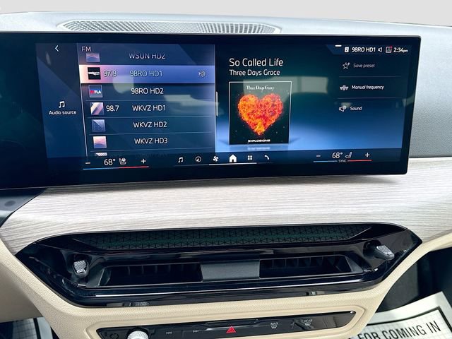 Used 2025 BMW 430i xDrive Coupe w/ Premium Package image 32